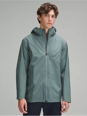 lululemon athletica Men's Hooded Rain Jacket - Slate Green